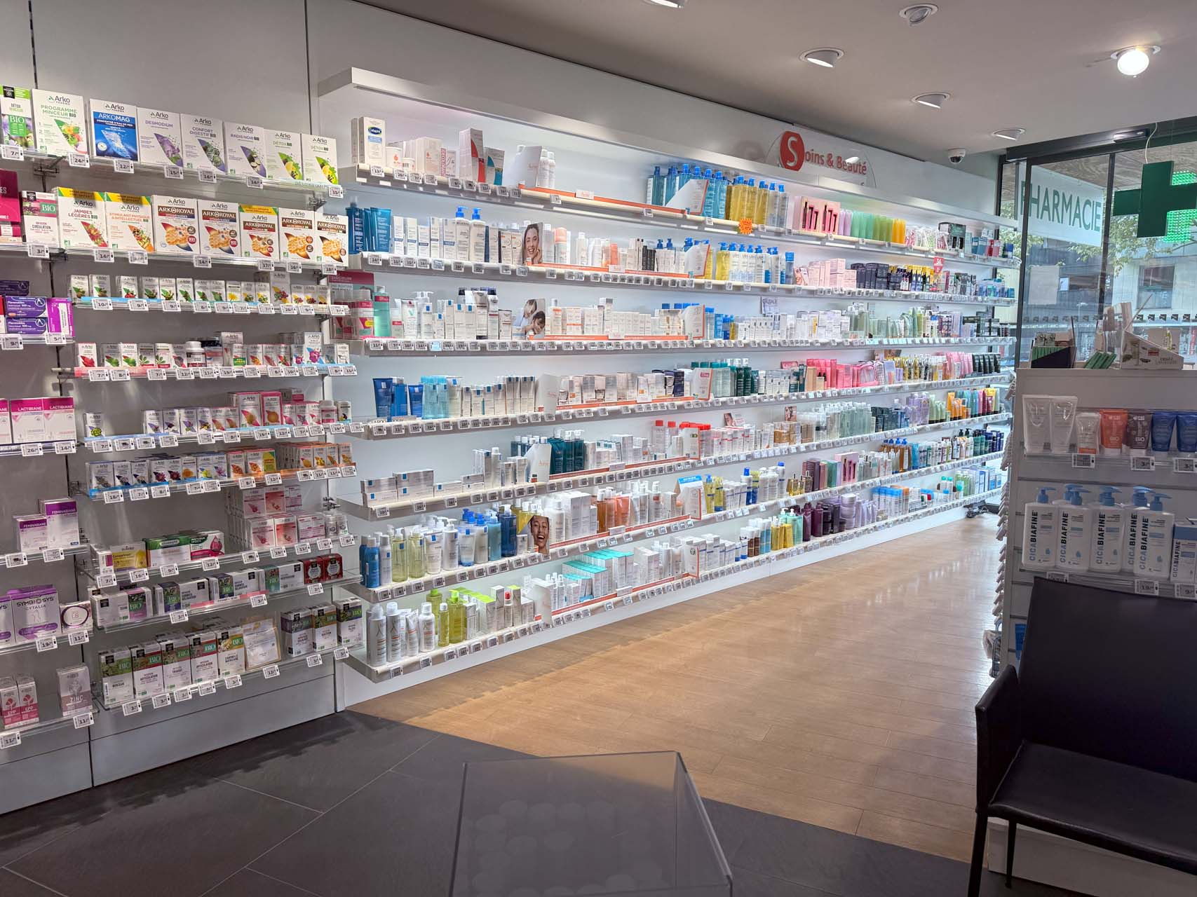 Pharmacie Pont Rouge Cenon (4)